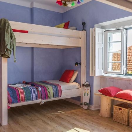 Chill In Ericeira Surf House Hostel ภายนอก รูปภาพ