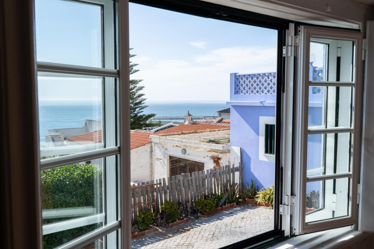 Chill In Ericeira Surf House Hostel ภายนอก รูปภาพ